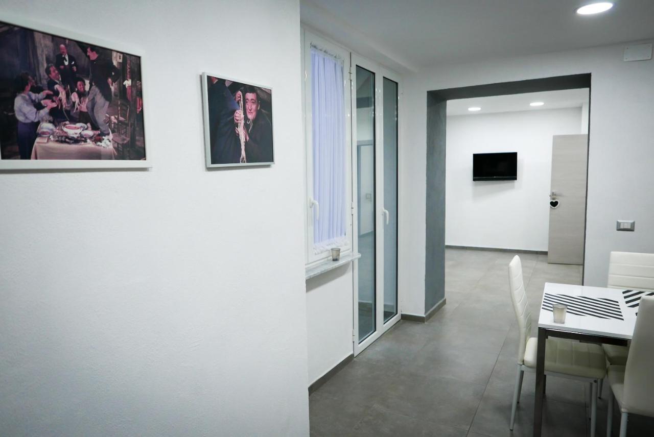 Casa vacanze Holiday House Totò Napoli